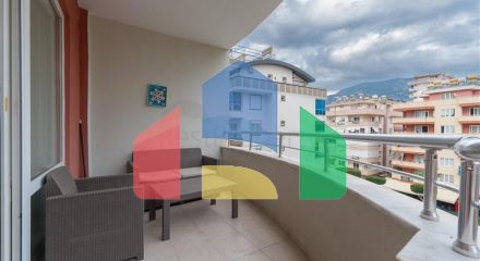 Трёхкомнатная квартира 2+1 с мебелью в центре района Махмутлар