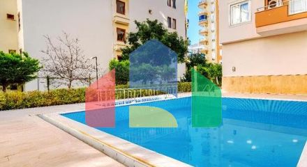 Уютная меблированная квартира 1+1 в жилом комплексе с бассейном