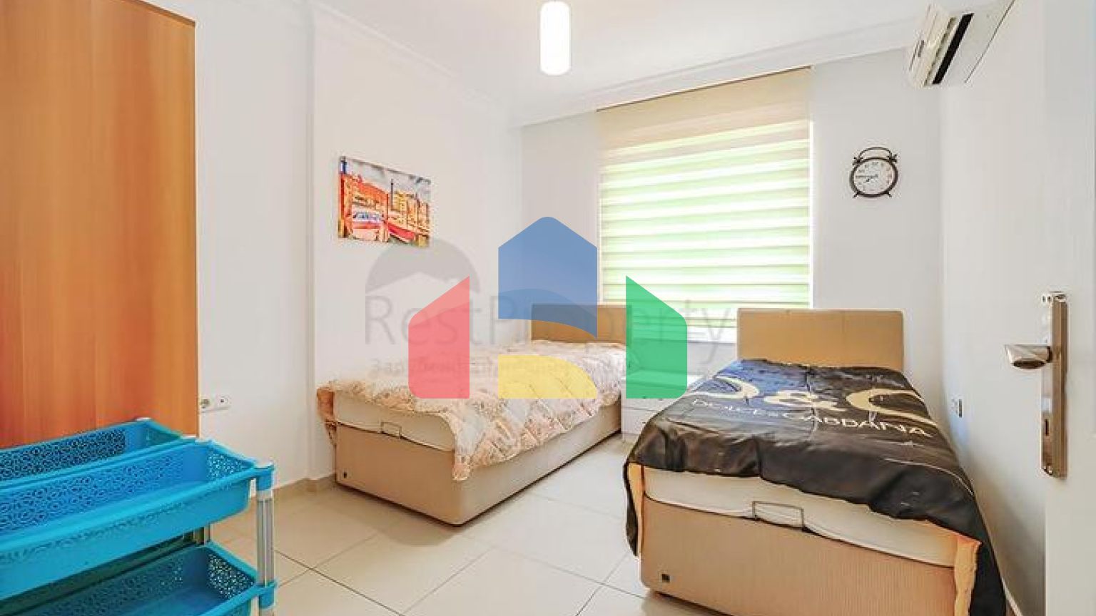 Уютная меблированная квартира 1+1 в жилом комплексе с бассейном