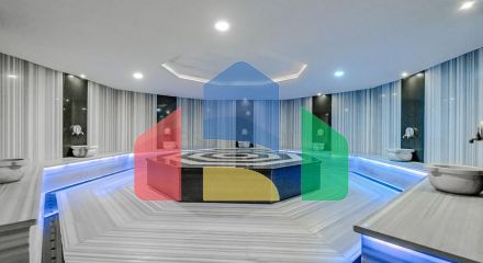 Просторная квартира 2+1 в современном комплексе в Махмутларе