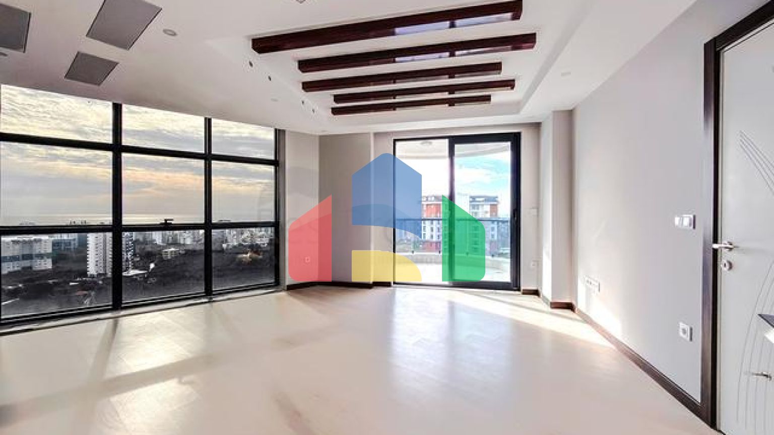 Просторная квартира 2+1 в современном комплексе в Махмутларе