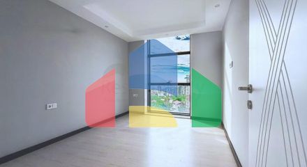 Просторная квартира 2+1 в современном комплексе в Махмутларе