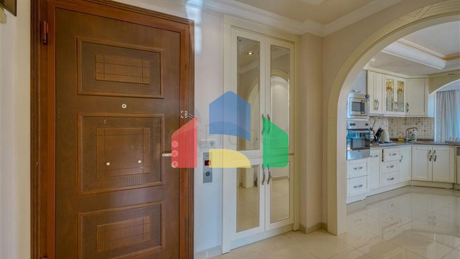 Трёхкомнатная квартира 2+1 с мебелью в районе Махмутлар