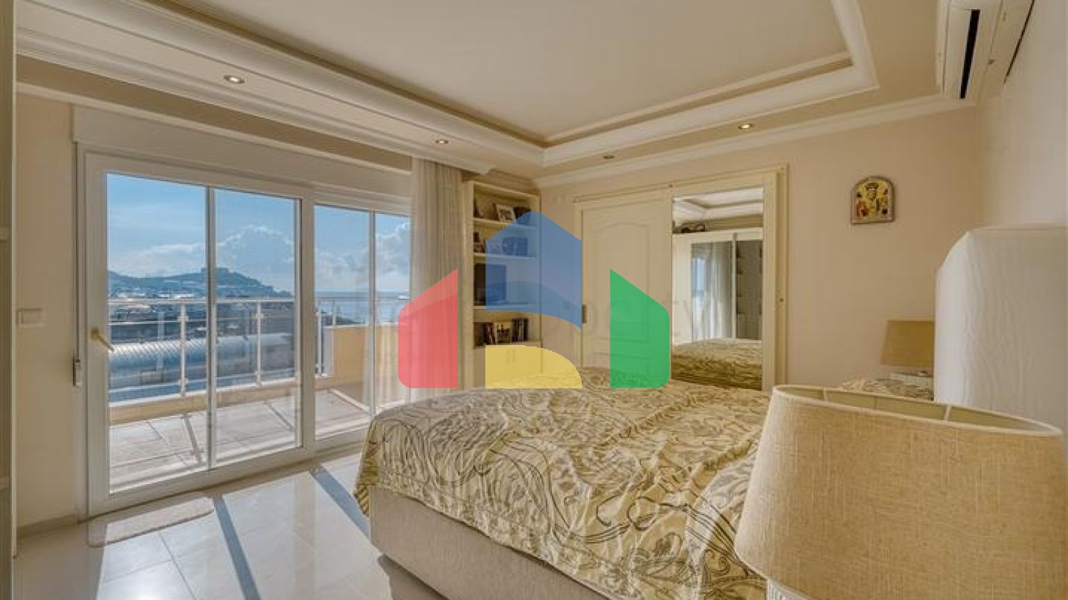 Трёхкомнатная квартира 2+1 с мебелью в районе Махмутлар