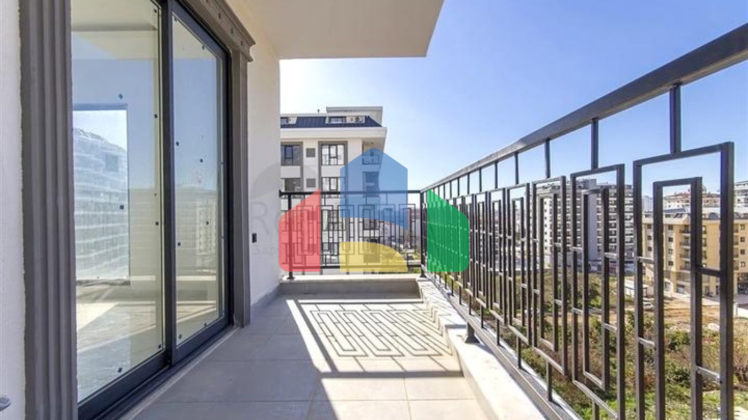 Квартира 1+1 с инфраструктурой в районе Махмутлар