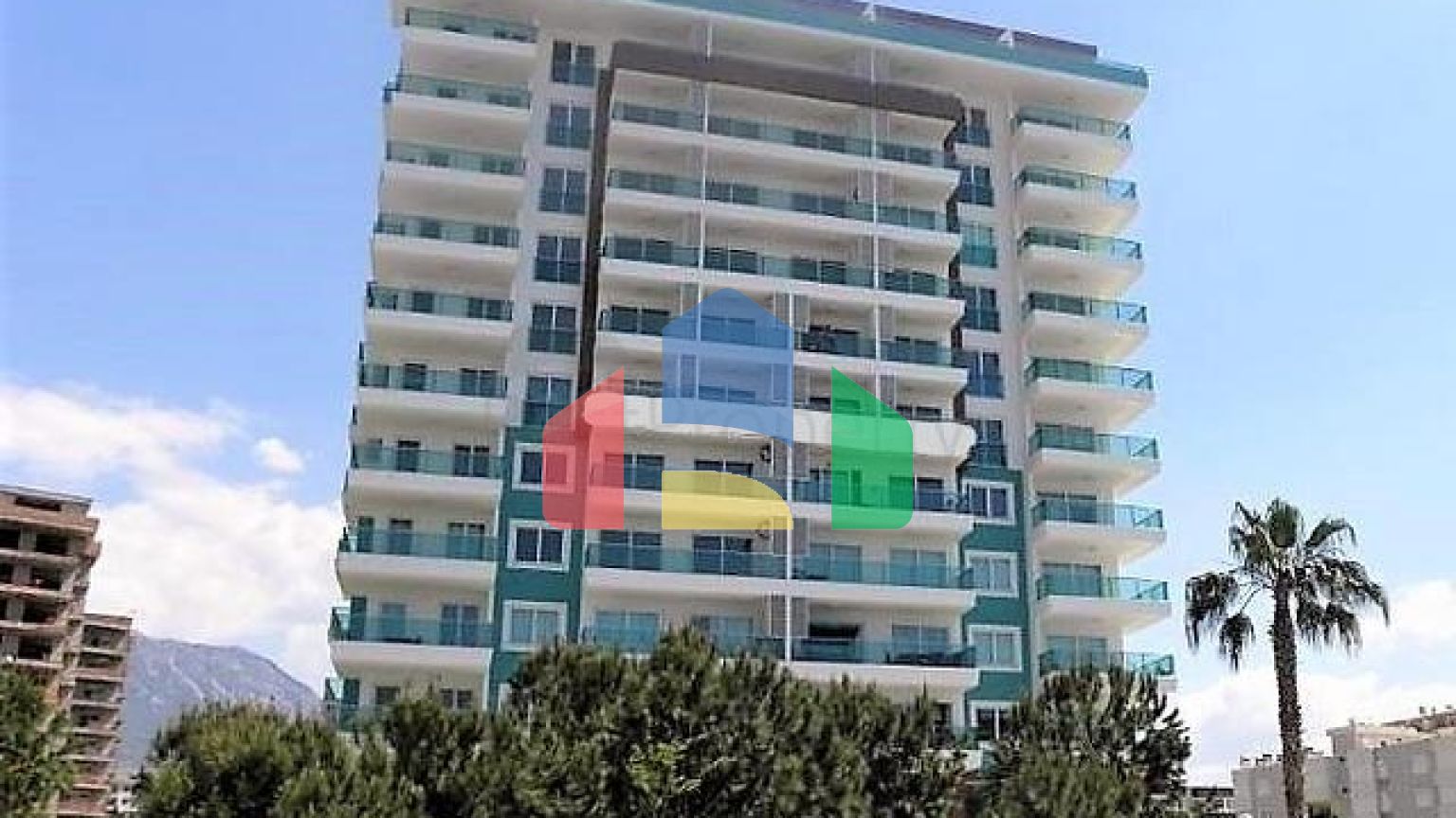 Квартира- студия в районе Махмутлар в 200 метрах от моря