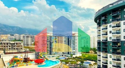 Просторная квартира с современным дизайном в Махмутларе