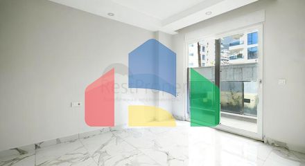 Квартира 2+1 в современном комплексе рядом с морем в Махмутларе