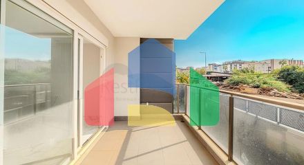 Квартира 2+1 в современном комплексе рядом с морем в Махмутларе