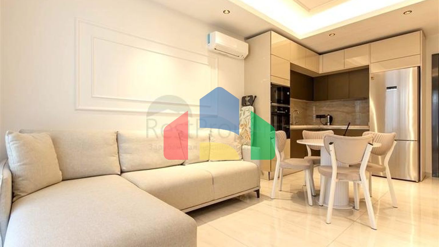 Уютная квартира 1+1 в районе Махмутлар в 50 метрах от моря