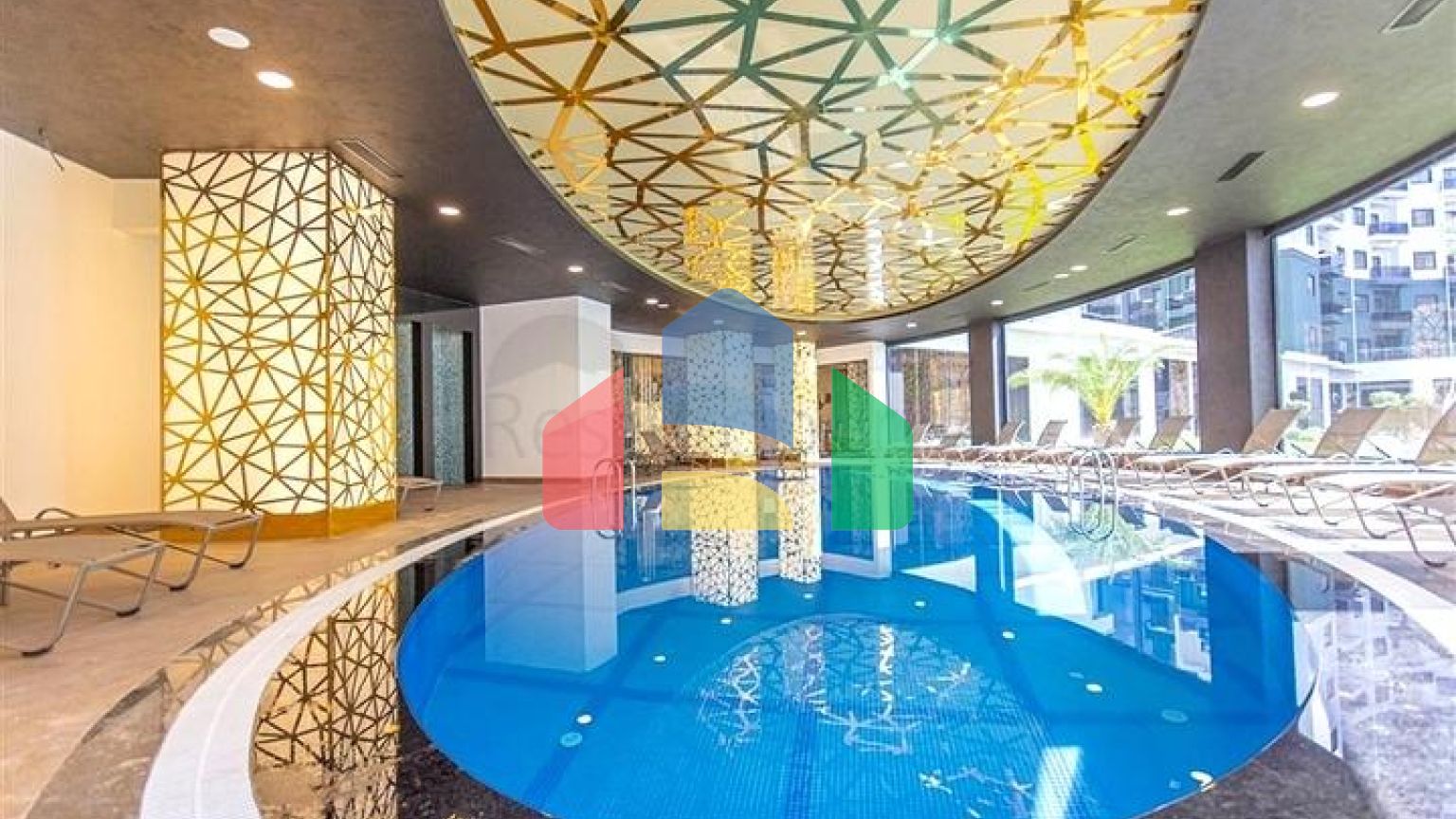 Меблированная квартира 1+1 с развитой инфраструктурой в Махмутларе