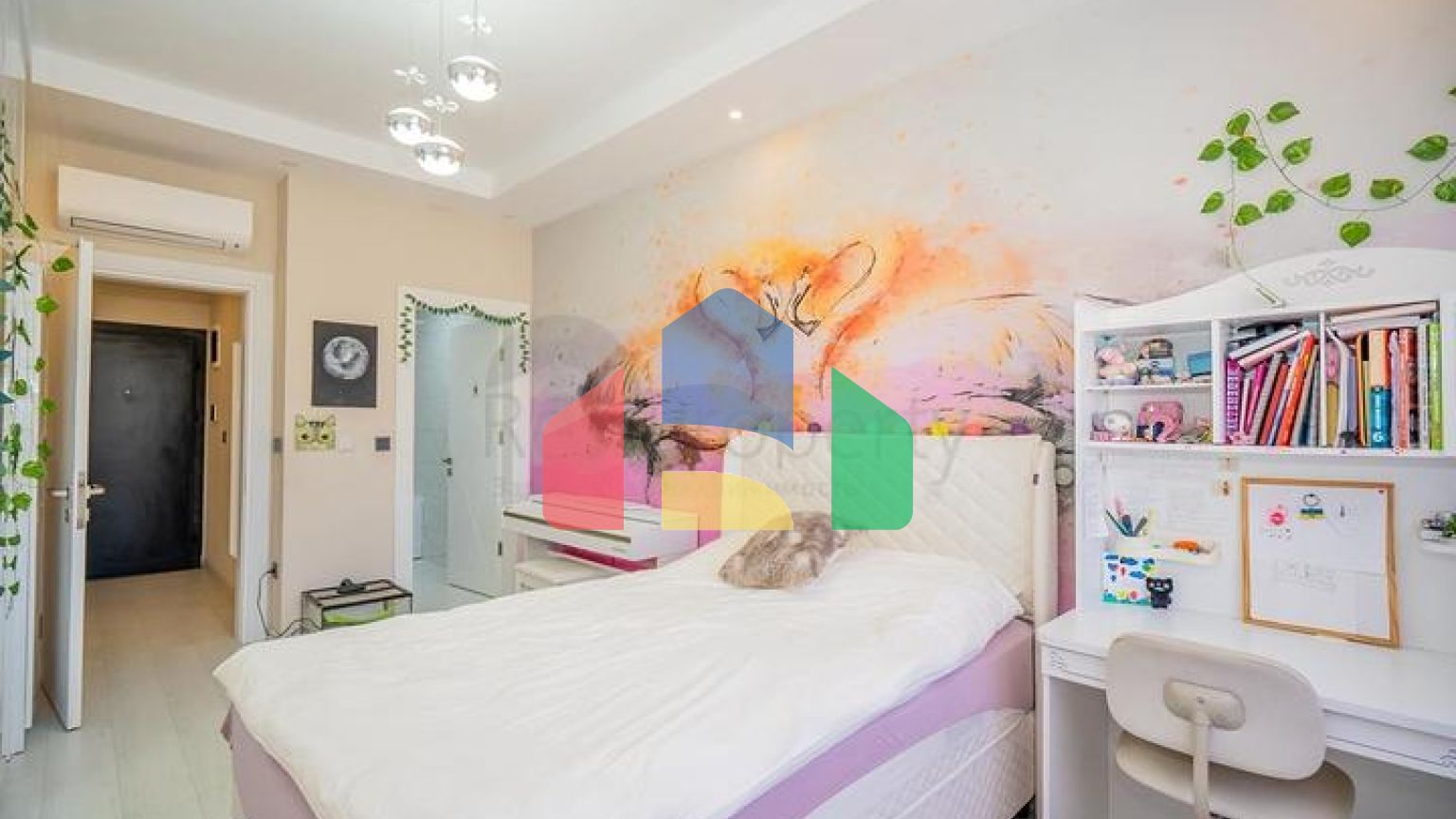 Квартира 2+1 в районе Махмутлар с отдельной кухней в современном комплексе