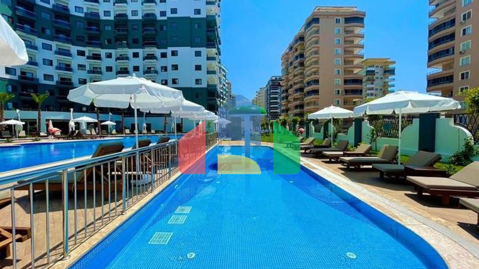 Современная квартира с полной инфраструктурой в Махмутларе