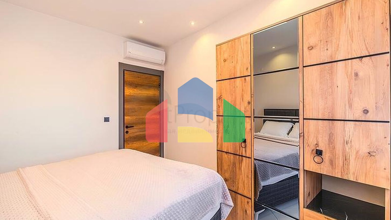 Современная квартира с полной инфраструктурой в Махмутларе