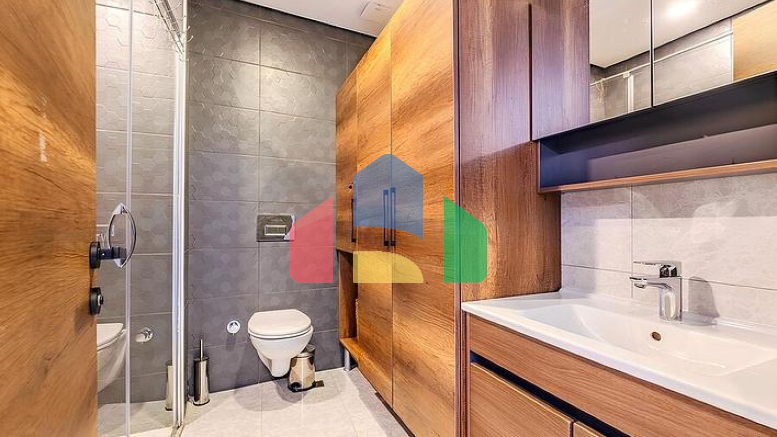 Современная квартира с полной инфраструктурой в Махмутларе