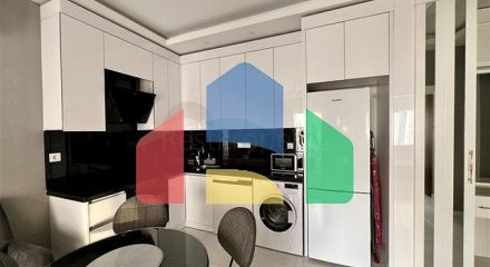 Комфортная меблированная квартира в современном комплексе в Махмутларе