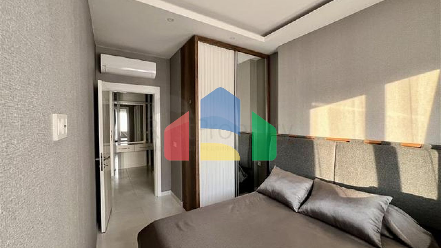 Комфортная меблированная квартира в современном комплексе в Махмутларе