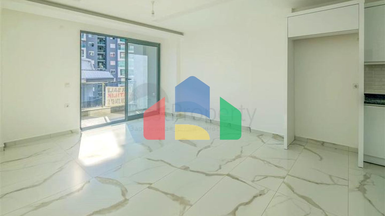 Квартира 1+1 с балконом и инфраструктурой в районе Махмутлар