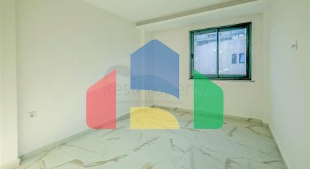 Квартира 1+1 с балконом и инфраструктурой в районе Махмутлар