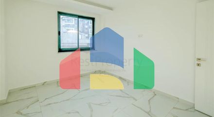 Квартира 1+1 с балконом и инфраструктурой в районе Махмутлар