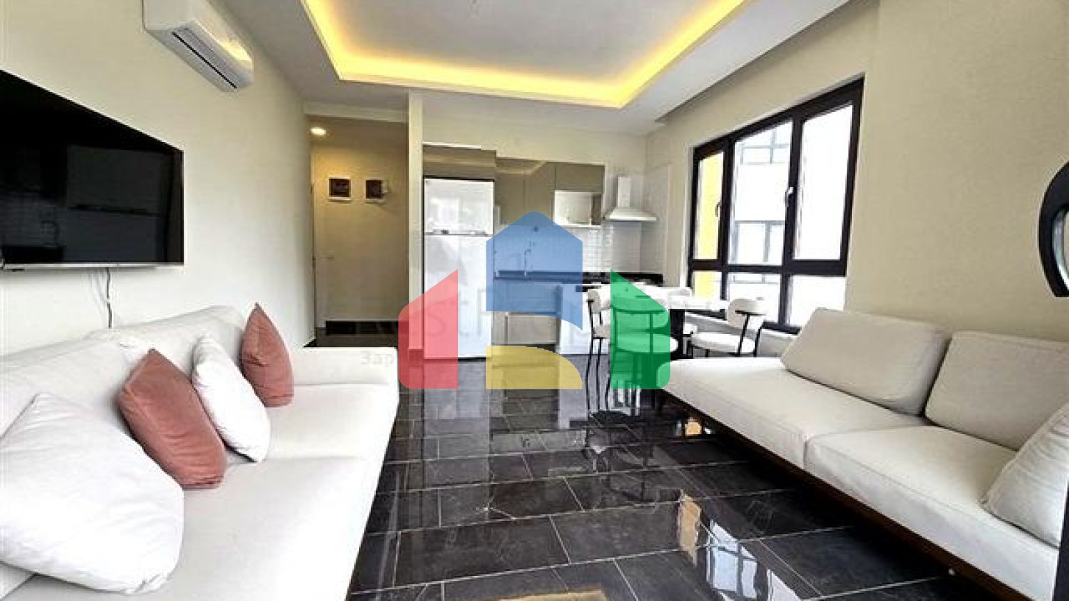 Современная квартира 1+1 с богатой инфраструктурой в районе Махмутлар