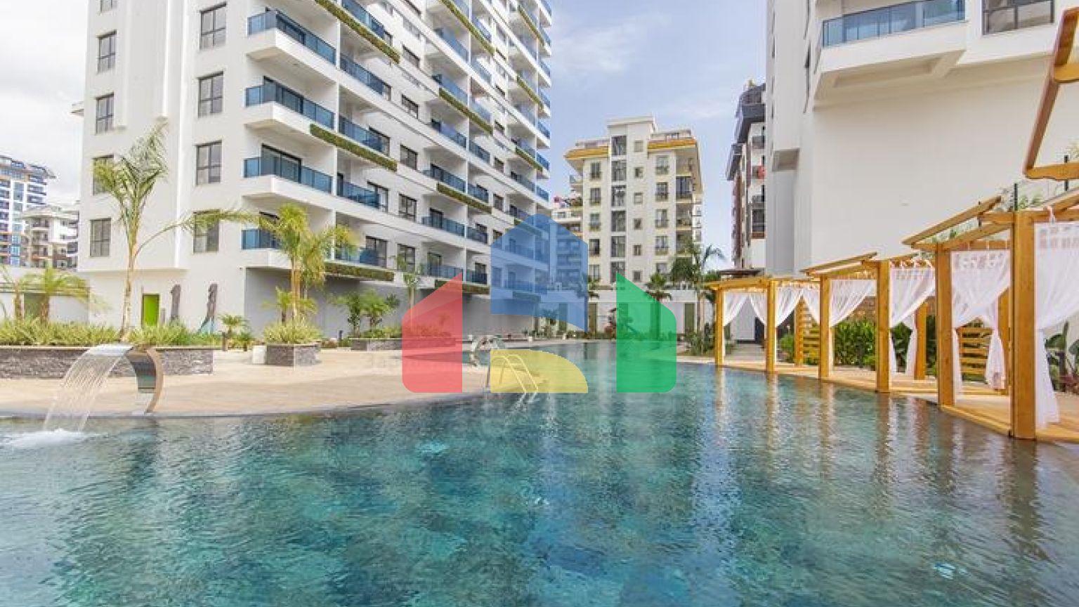 Современная квартира 1+1 в новом комплексе с бассейном и спа-зоной в Махмутларе