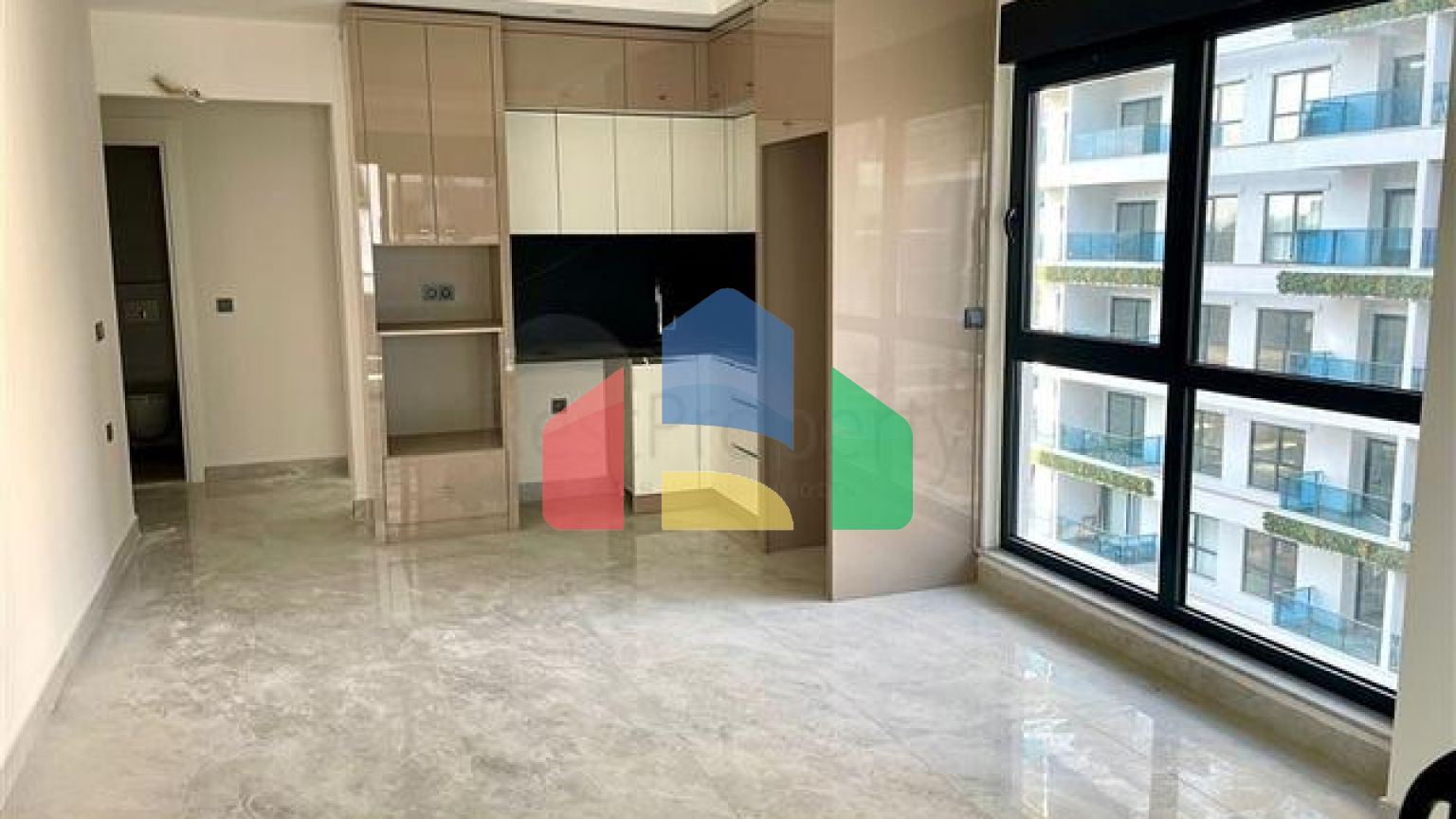 Современная квартира 1+1 в новом комплексе с бассейном и спа-зоной в Махмутларе