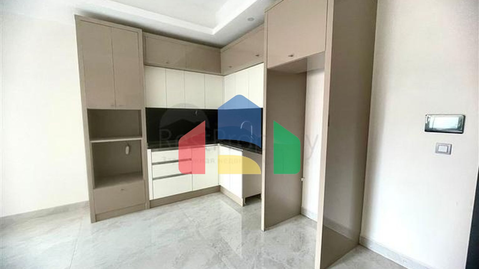 Современная квартира 1+1 в новом комплексе с бассейном и спа-зоной в Махмутларе