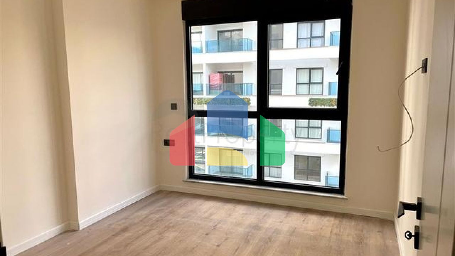 Современная квартира 1+1 в новом комплексе с бассейном и спа-зоной в Махмутларе