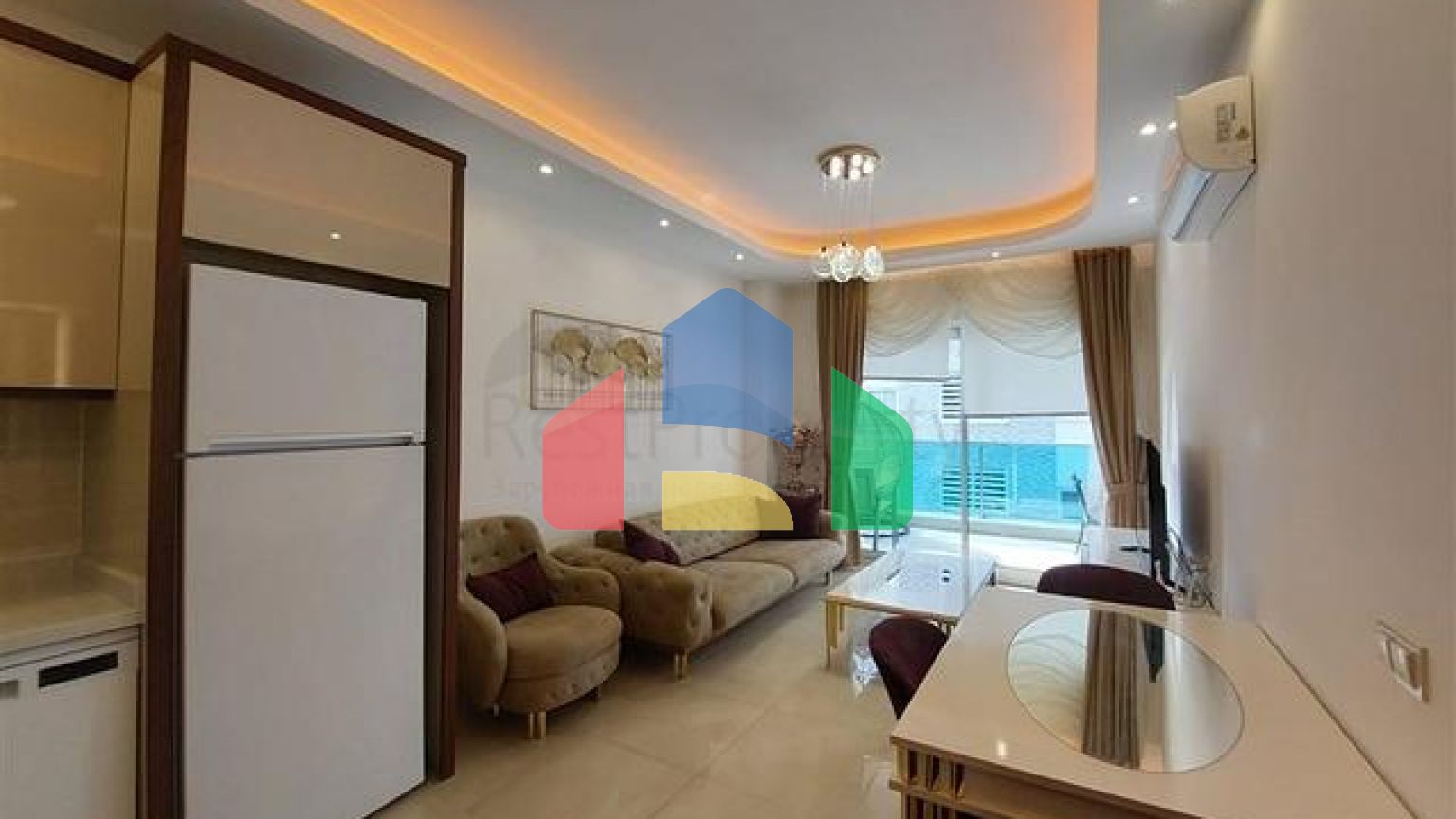 Двухкомнатная квартира в 300 м от моря