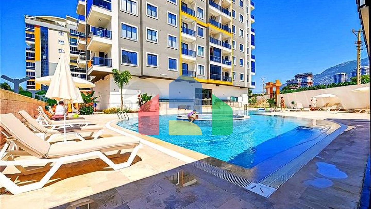 Сучасна квартира 1+1 в розвиненому районі Аланії