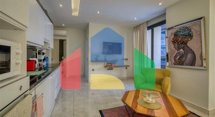 Трёхкомнатная квартира 2+1 в жилом комплексе в районе Махмутлар