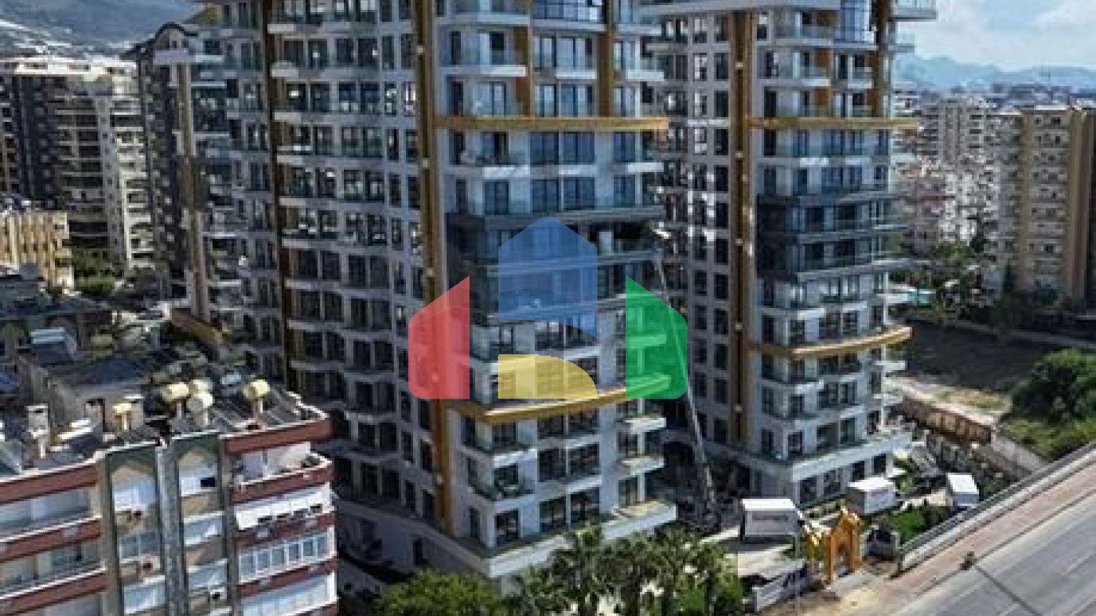 Трёхкомнатная квартира 2+1 в районе Махмутлар