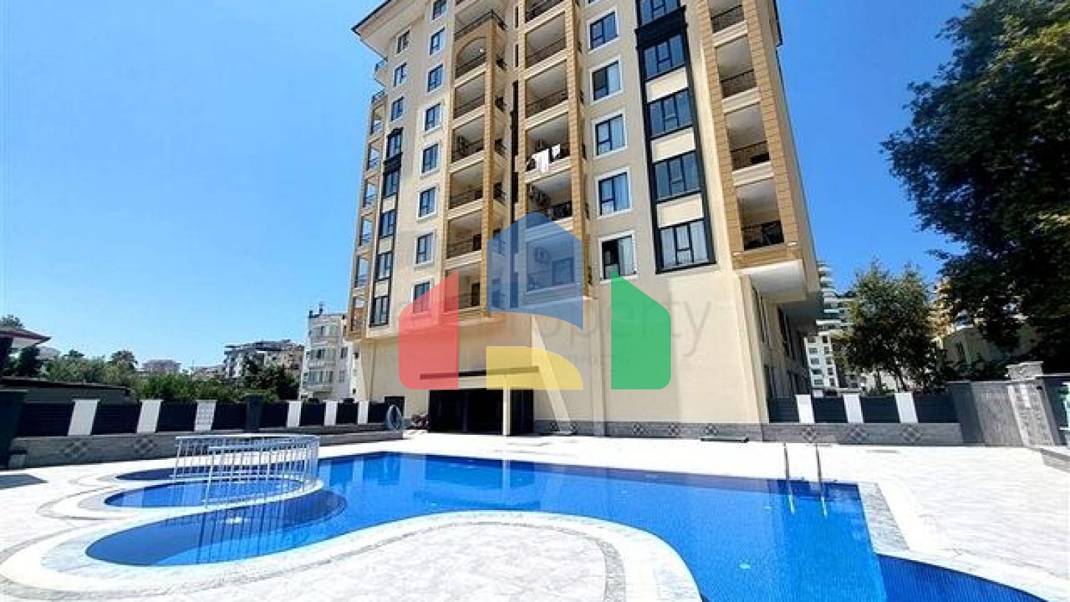 Квартира 1+1 с инфраструктурой в районе Махмутлар