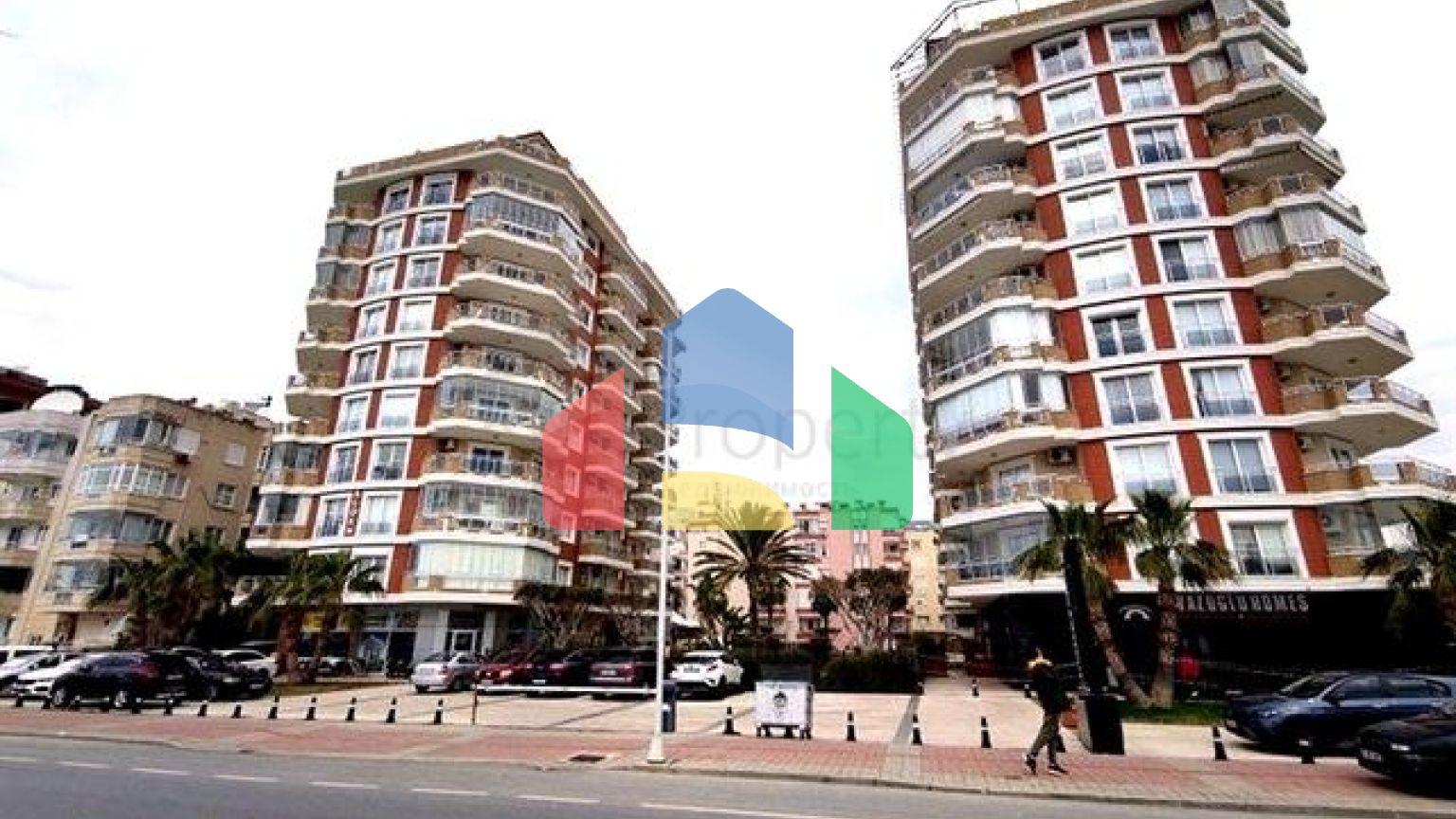 Просторная квартира 2+1 в районе Махмутлар в 50 метрах от моря