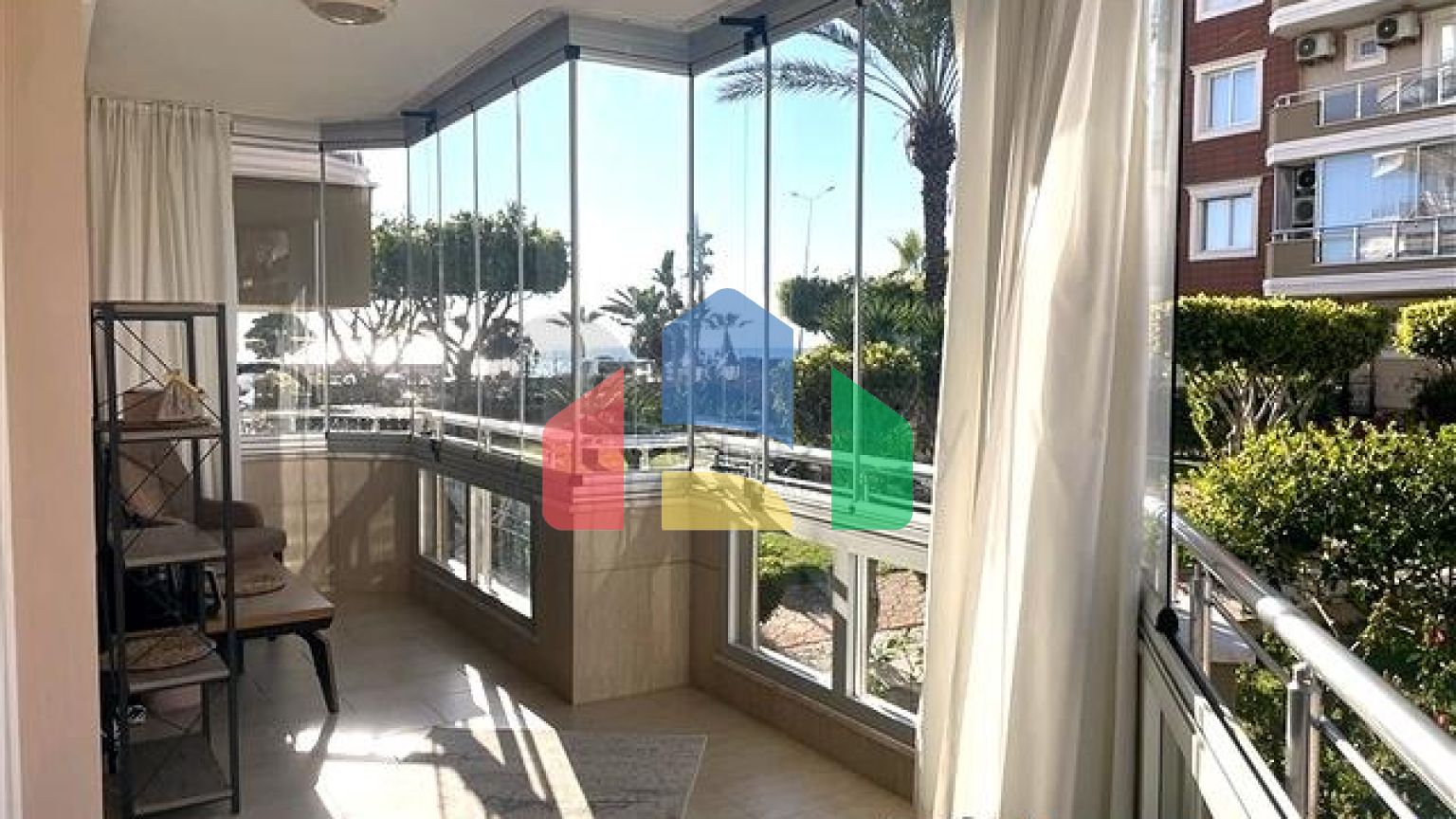 Просторная квартира 2+1 в районе Махмутлар в 50 метрах от моря