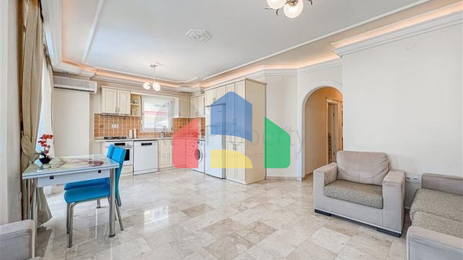 Трёхкомнатная квартира 2+1 с мебелью и развитой инфраструктурой в районе Махмутлар