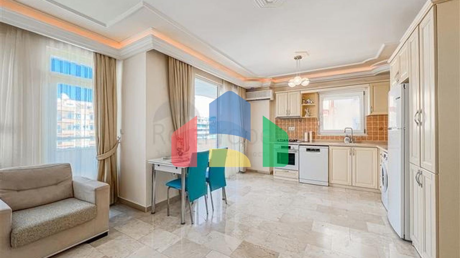 Трёхкомнатная квартира 2+1 с мебелью и развитой инфраструктурой в районе Махмутлар