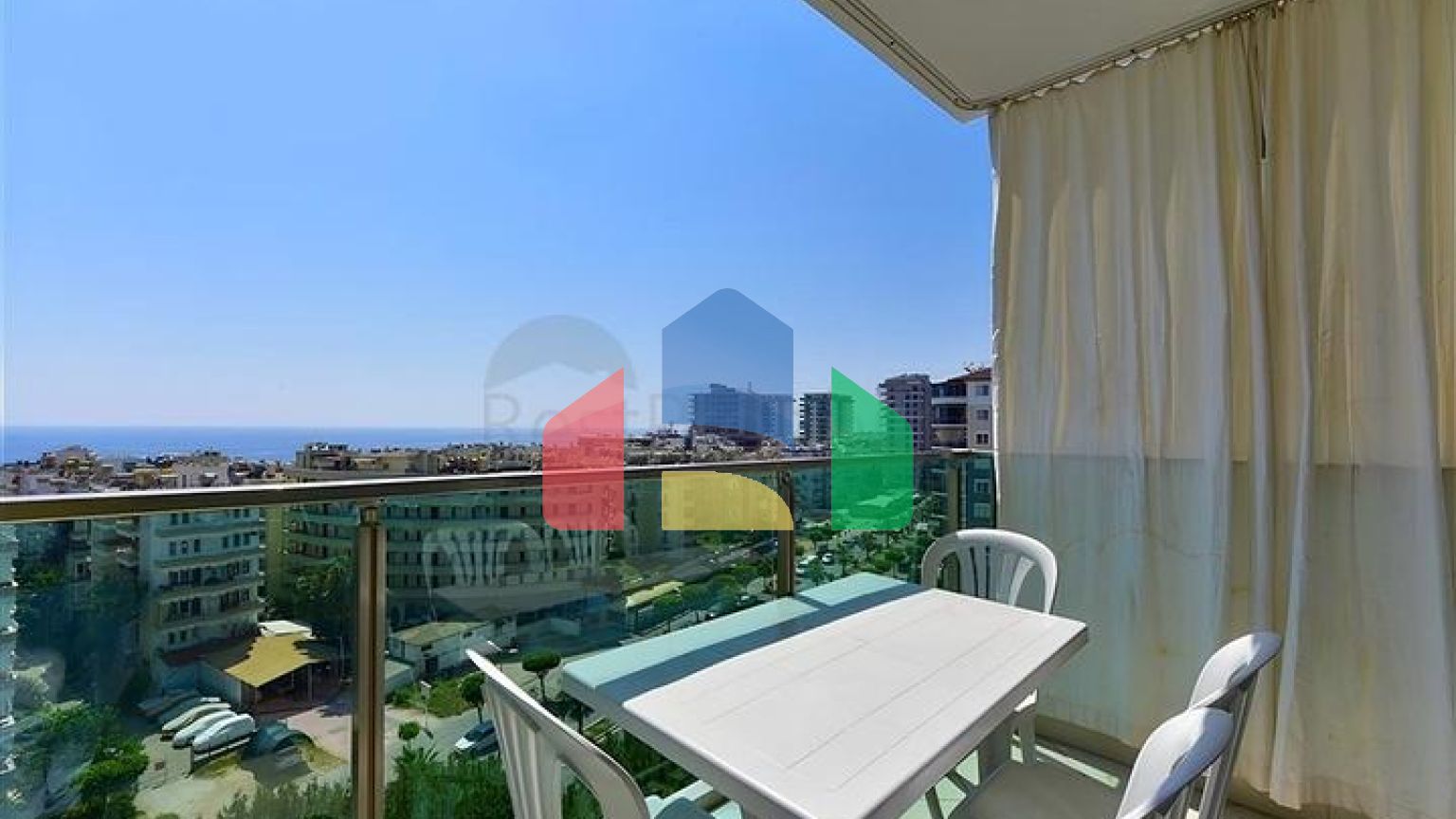 Уютная меблированная квартира в развитом жилом комплексе