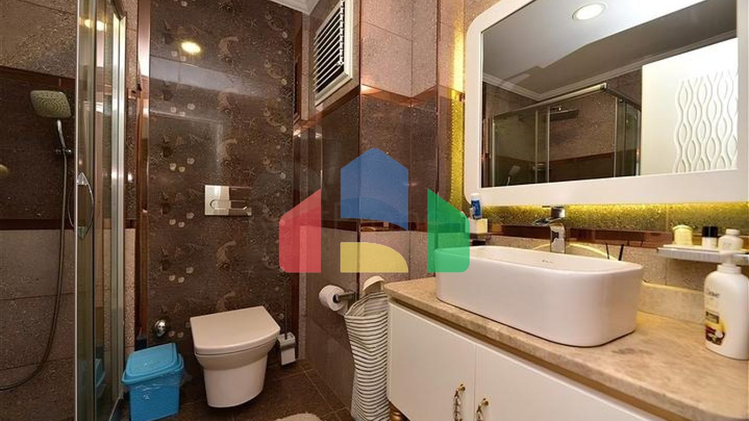 Уютная меблированная квартира в развитом жилом комплексе