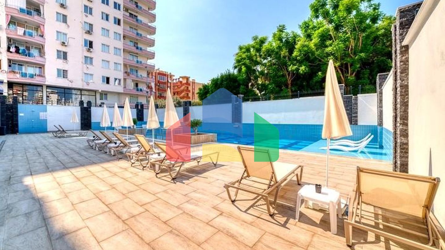 Квартира 1+1 с инфраструктурой комплекса в районе Махмутлар