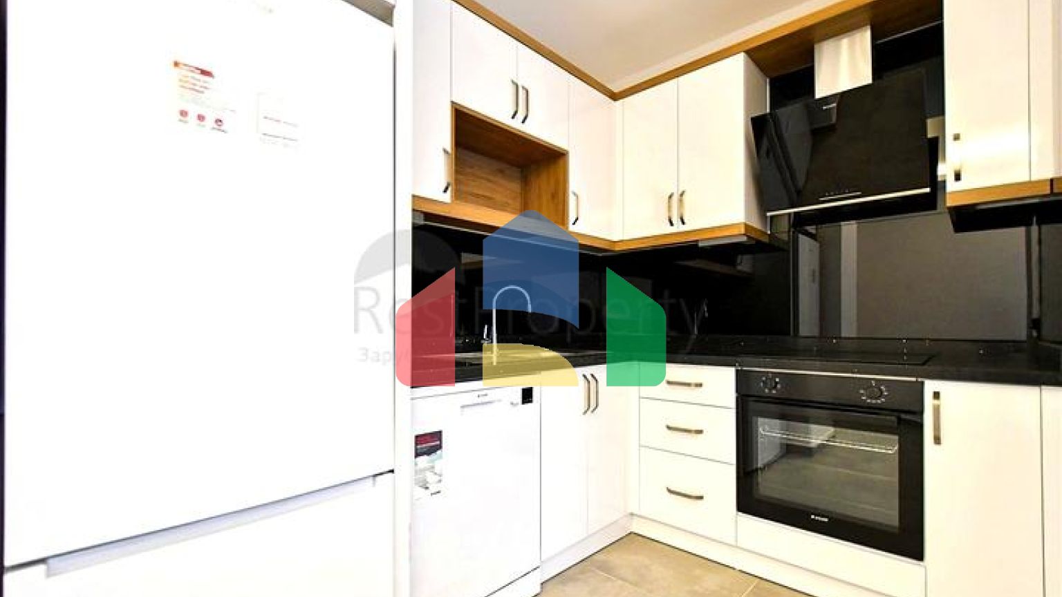 Квартира 1+1 с инфраструктурой комплекса в районе Махмутлар