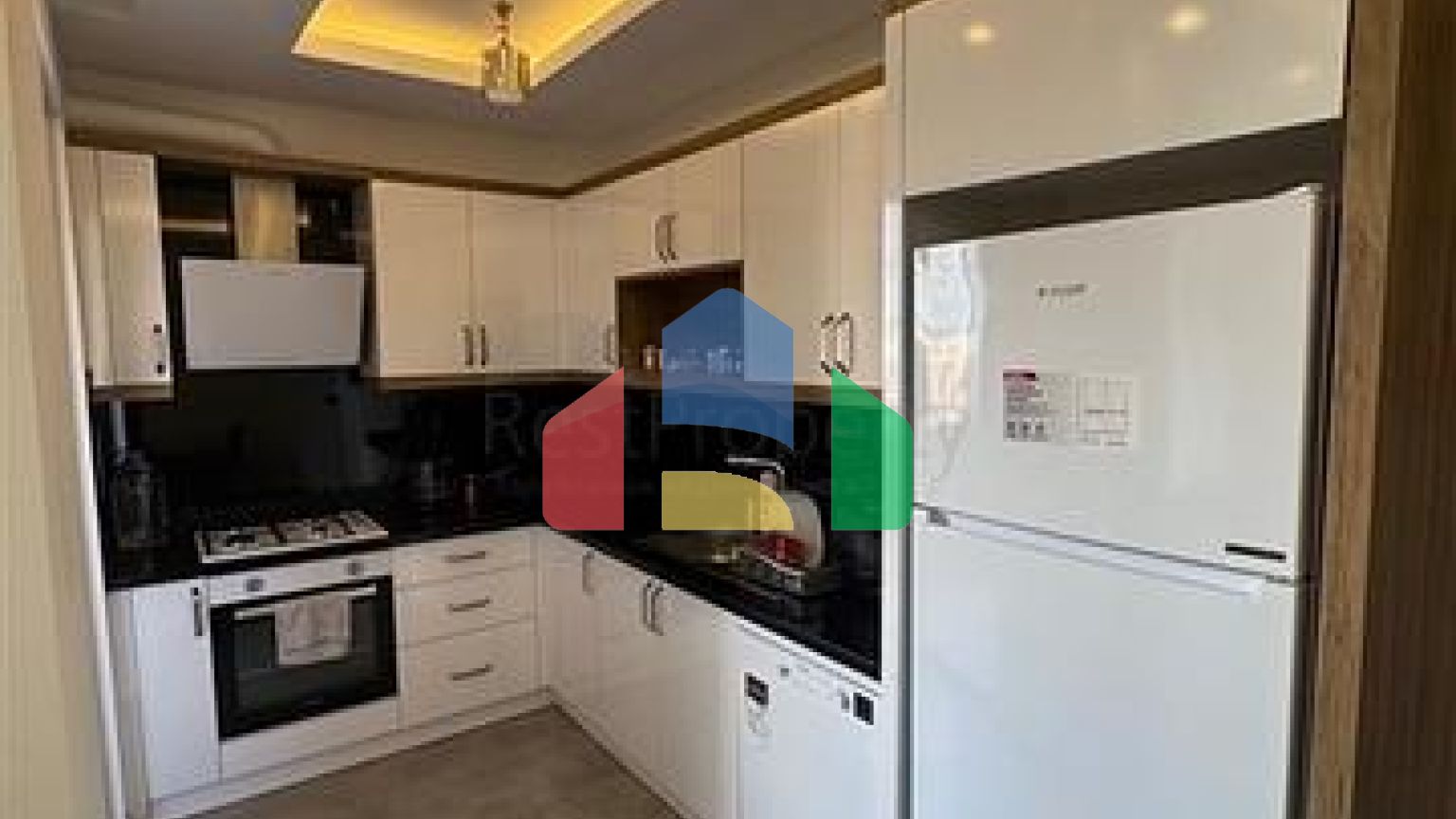 Современная квартира 1+1 в новом комплексе в Махмутларе всего 350 м от моря