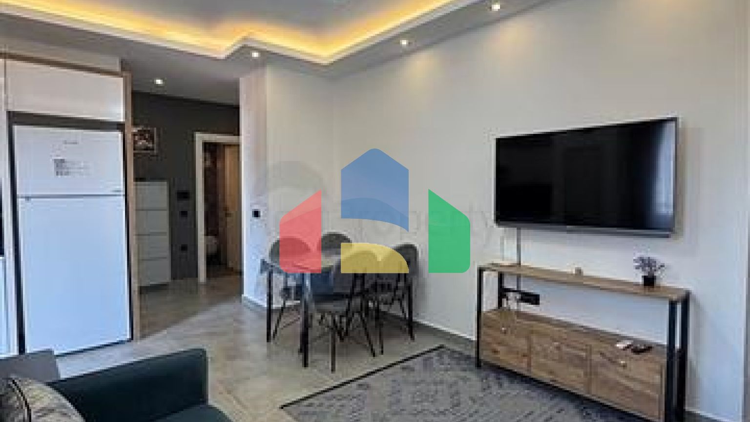 Современная квартира 1+1 в новом комплексе в Махмутларе всего 350 м от моря