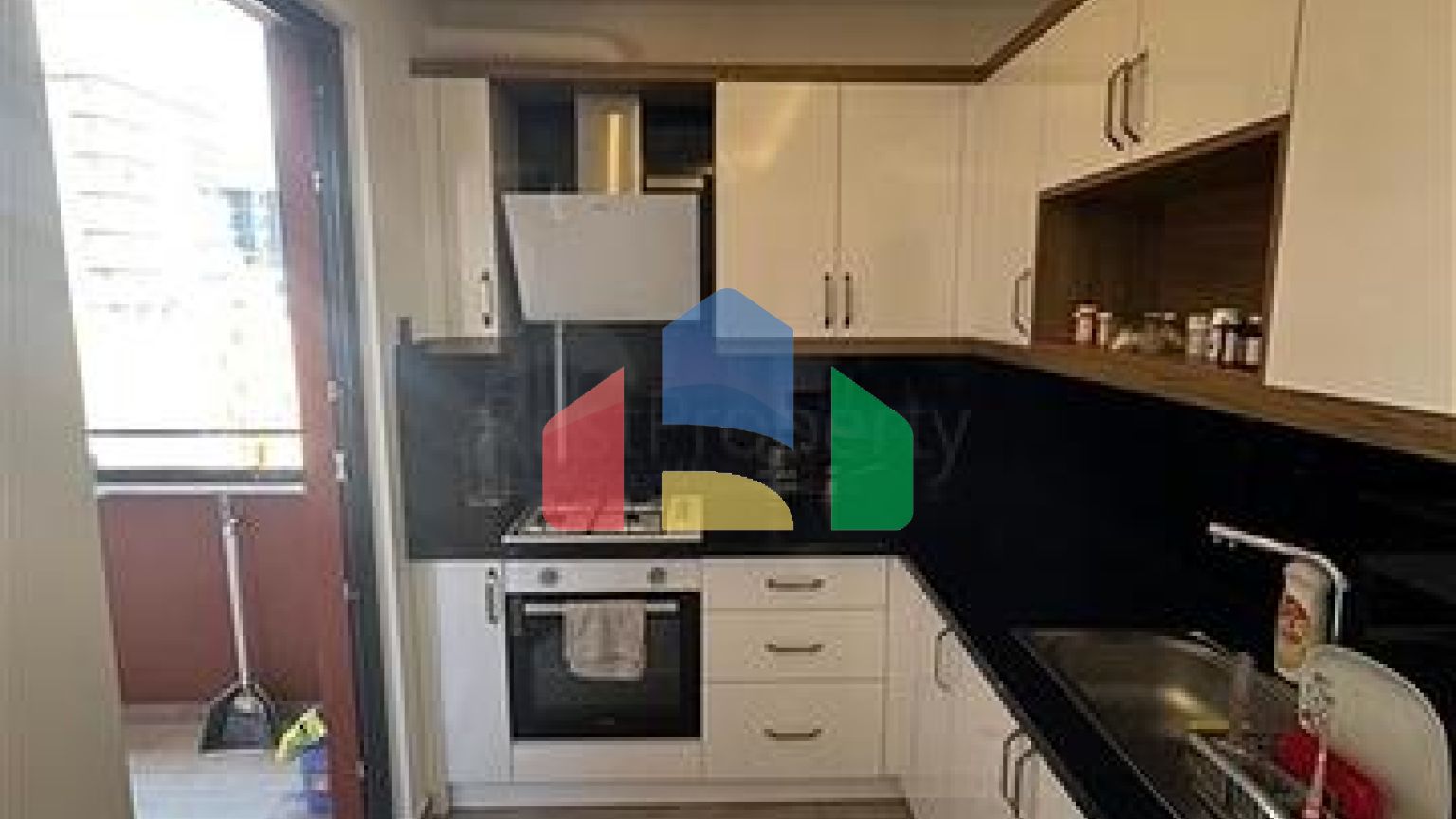 Современная квартира 1+1 в новом комплексе в Махмутларе всего 350 м от моря