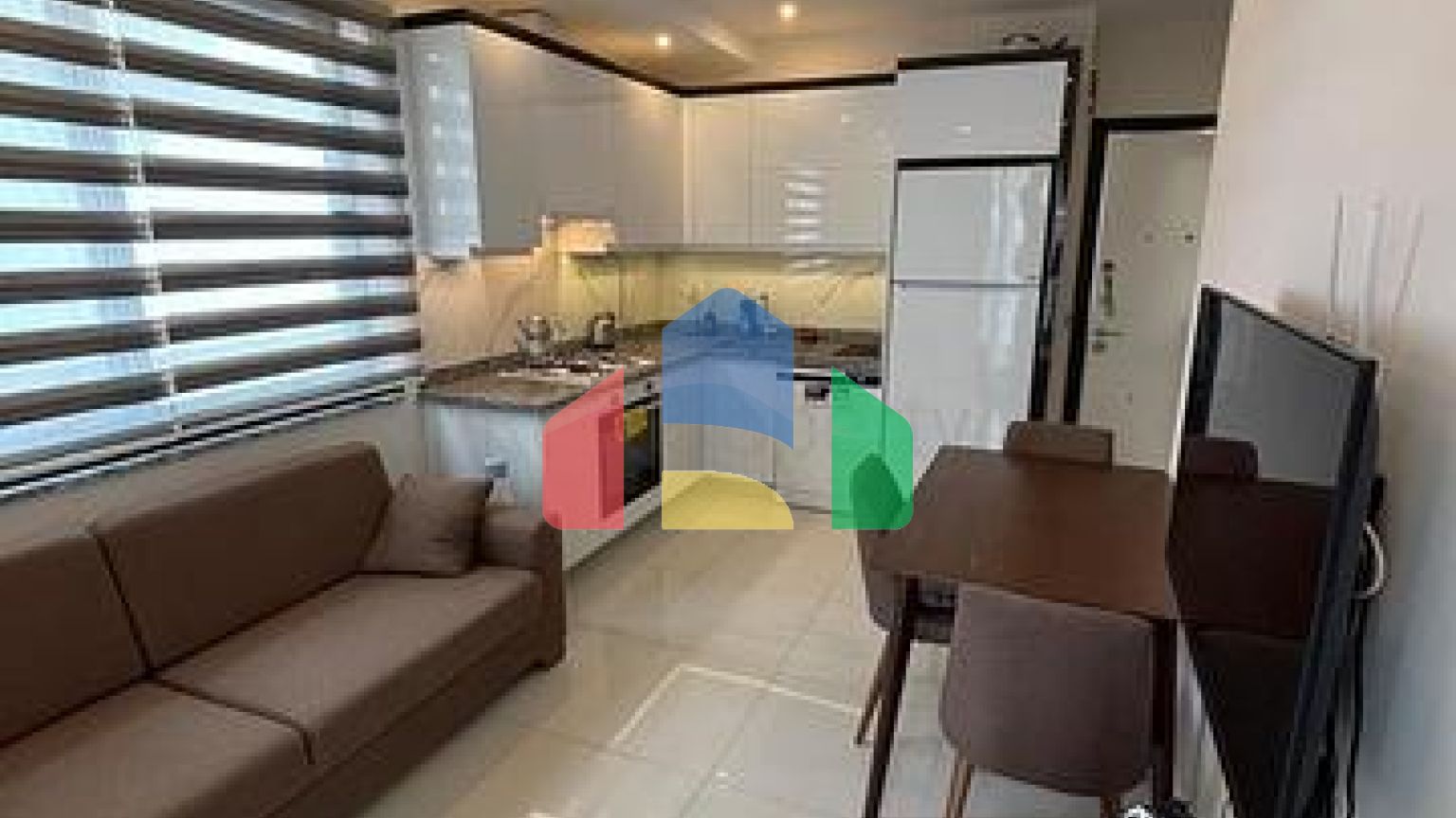 Уютная квартира 1+1 в районе Махмутлар рядом с морем