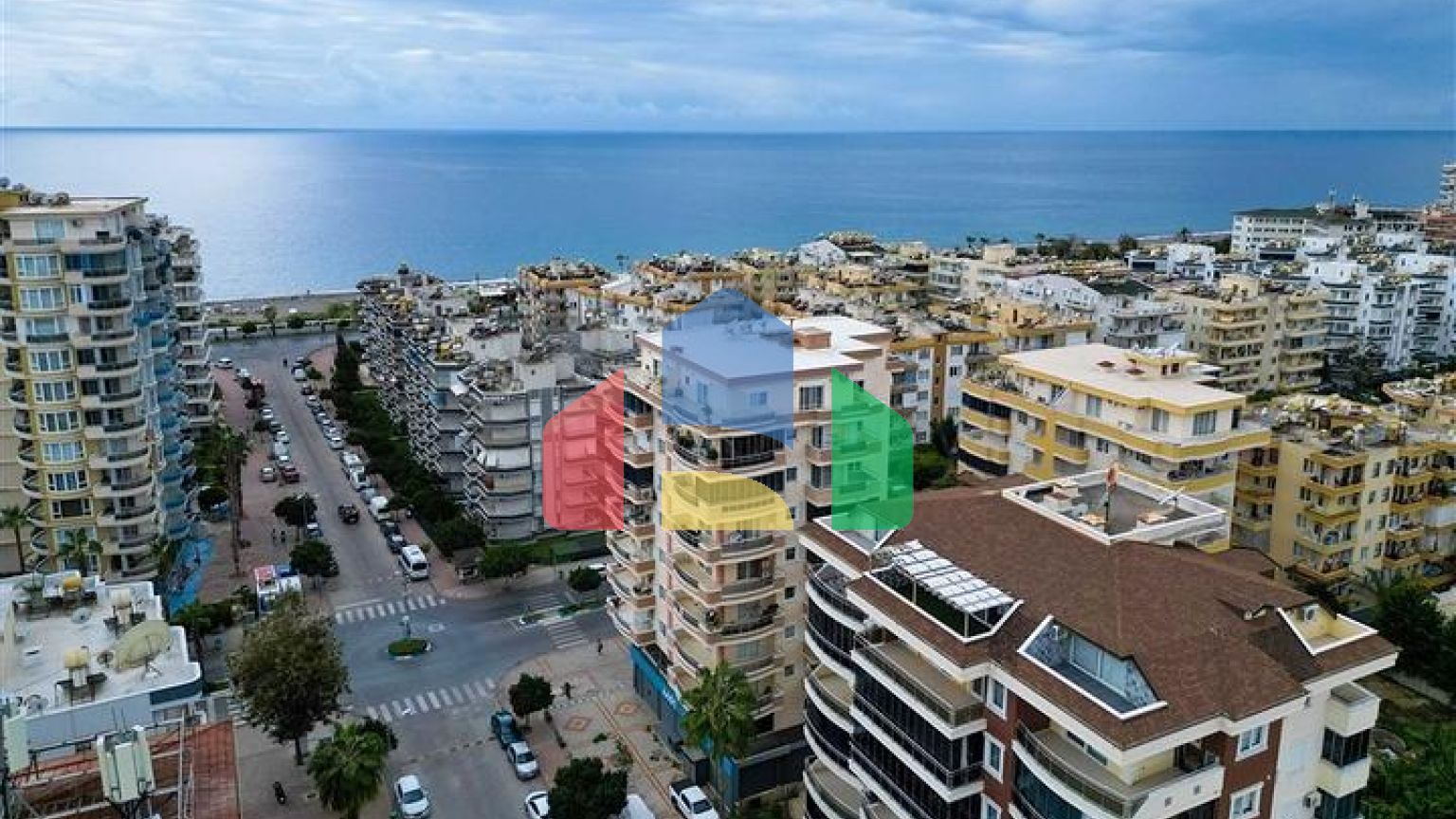 Трёхкомнатная квартира 2+1 в центре района Махмутлар