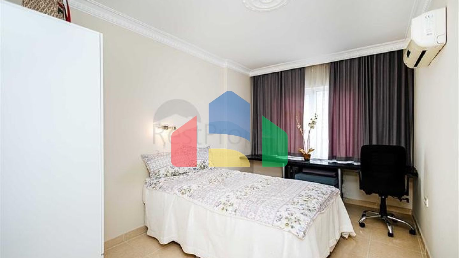 Трёхкомнатная квартира 2+1 в центре района Махмутлар