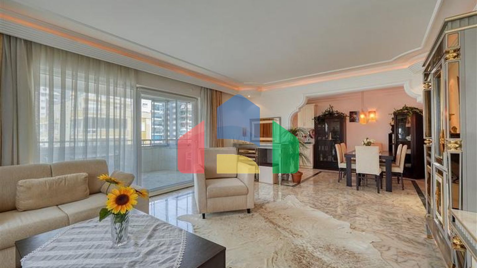 Трёхкомнатная квартира 2+1 с развитой инфраструктурой в районе Махмутлар