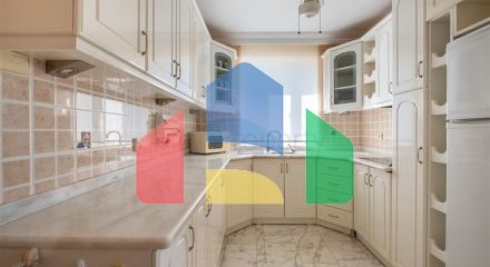 Двухкомнатная квартира с удобной планировкой в районе Махмутлар